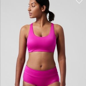 NWT Athleta Malibu Bikini Top D/ DD